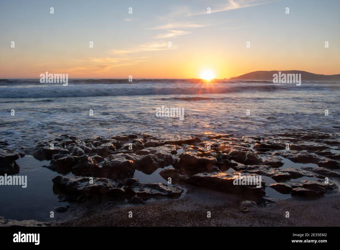 Piscine sulla costa centrale di Cali Foto Stock