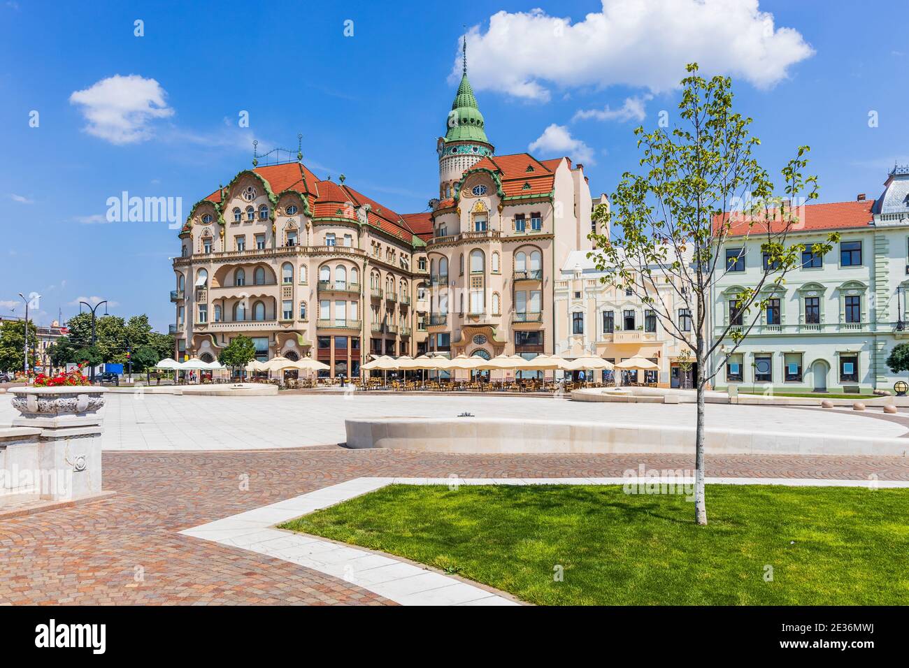 Oradea, Romania. Piazza dell'Unione (Piata Unirii) nel centro storico. Foto Stock