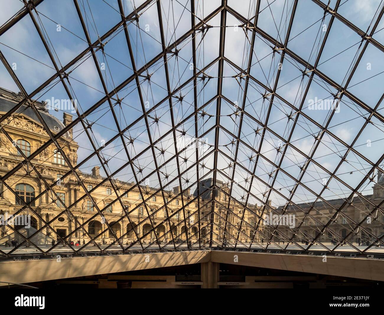 Vista interna Museo (Musee) del Louvre, Museo, Parigi, Ile de France, Francia Foto Stock