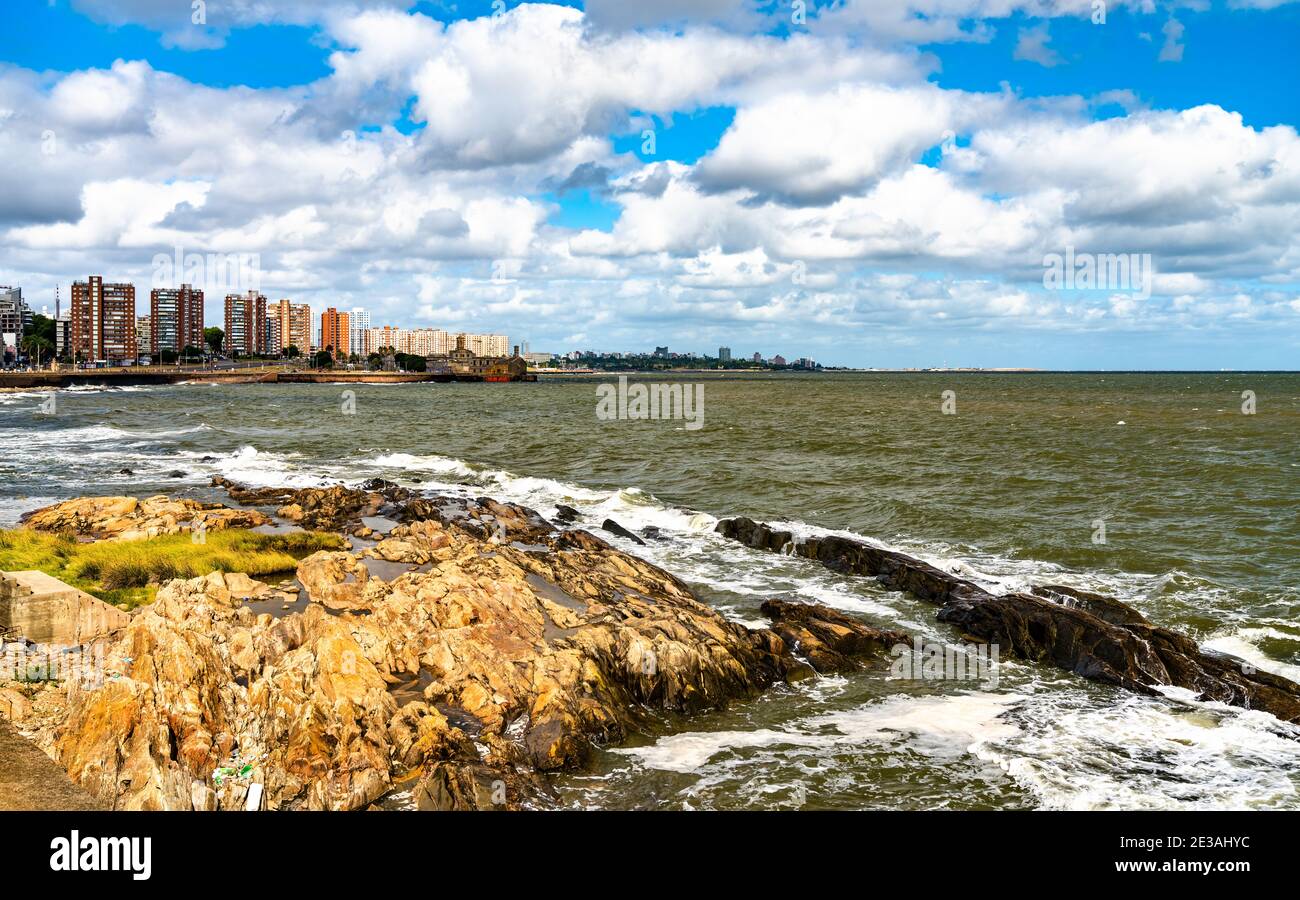 Skyline di Montevideo, la capitale dell'Uruguay Foto Stock