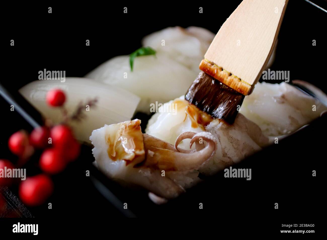 Calamari con Tentacles Sushi, cibo giapponese Foto Stock