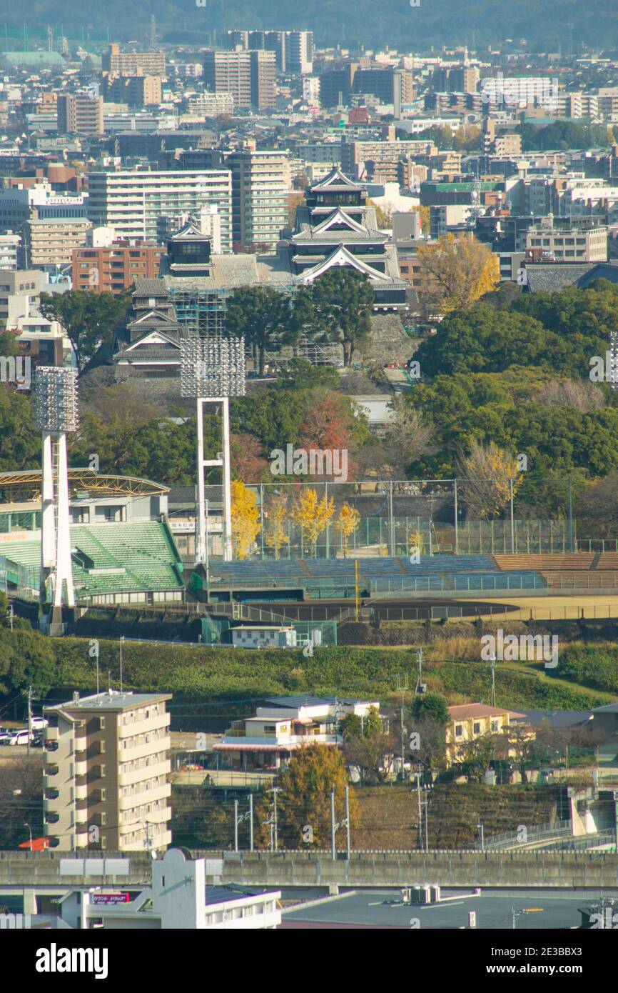Castello di Kumamoto in autunno, Prefettura di Kumamoto, Giappone Foto Stock