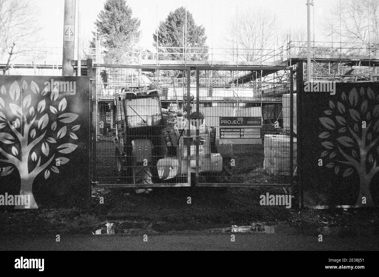 Cantiere su Lymington Bottom Road, Medstead, Alton, Hampshire, Inghilterra, Regno Unito. Foto Stock