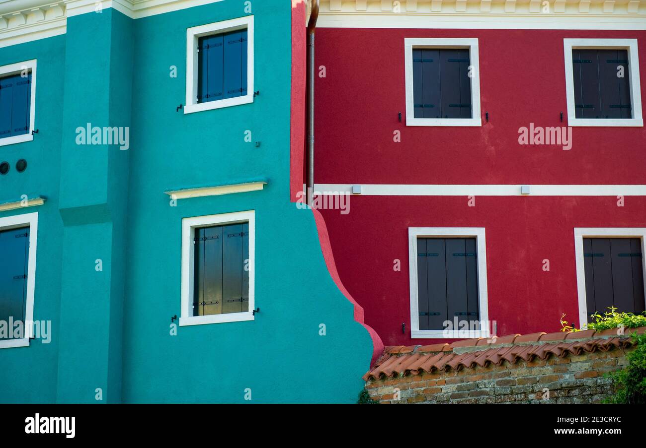 Burano Venezia colori e luci di Burano COME CONCEDERE IN LICENZA QUESTA FOTO: Per favore contattaci via e-mail a sales@xianpix.com o chiama i nostri uffici a mi Foto Stock
