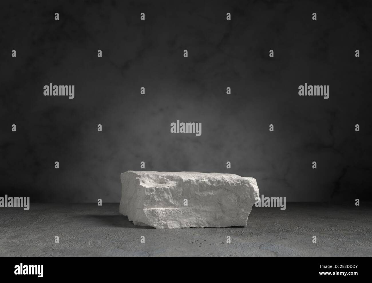 Piedistallo geometrico in marmo vuoto su piattaforma di prodotti Rock Mockup Foto Stock