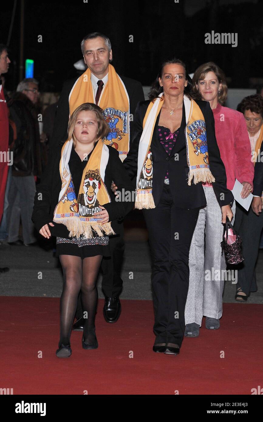 La principessa Stephanie di Monaco e sua figlia Camille Gottlieb partecipano al 33mo Festival Internazionale del Circo di Monte-Carlo a Monte-Carlo, Monaco, il 16 gennaio 2009. Foto di David Niviere/piscina/ABACAPRESS.COM Foto Stock