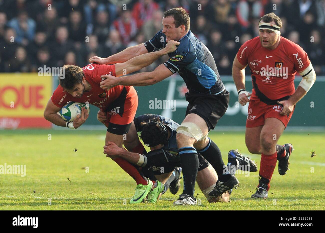 Vincent Clerc durante la partita di rugby della Heineken Cup, Stade Toulousain vs Glasgow allo stadio Ernest Wallon di Tolosa, Francia, il 17 gennaio 2009. Foto di Steeve McMay/Cameleon/ABACAPRESS.COM Foto Stock