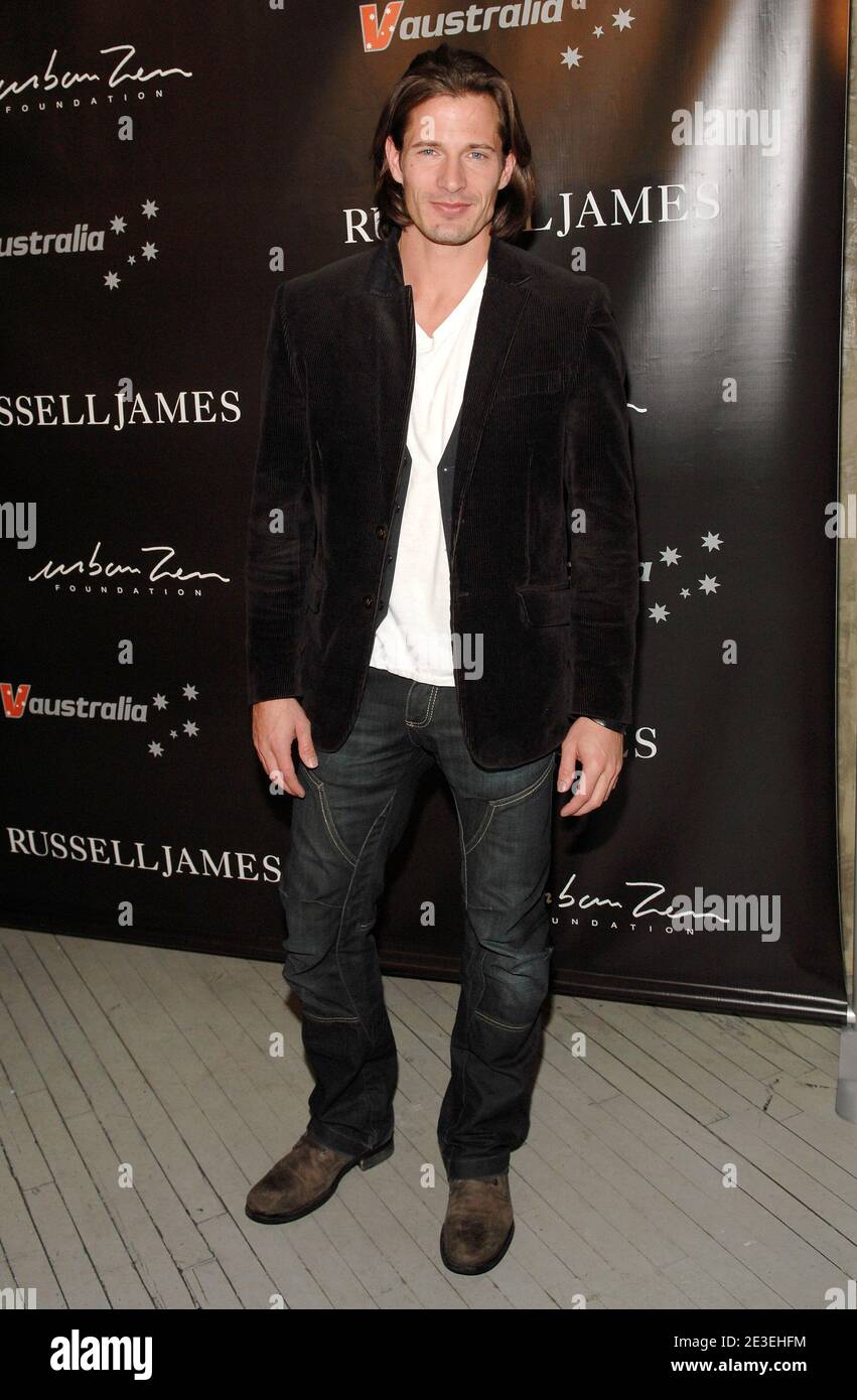 Model Lane Carlson in arrivo a Russell James & teNeues lancio di 'Russell James' allo Stephen Weiss Studio di New York City, NY, USA il 28 gennaio 2009. Foto di Donna Ward/ABACAPRESS.COM Foto Stock