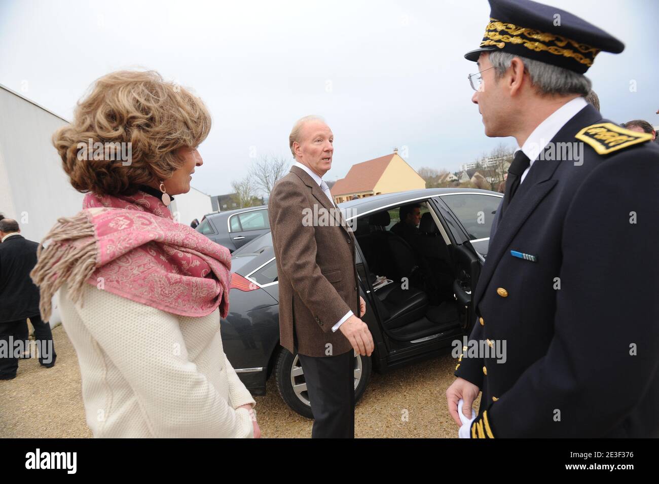 Ministro francese del lavoro, delle relazioni con il lavoro, della famiglia e della solidarietà Brice Hortefeux in visita a Fere en Tardenois per inaugurare un vivaio nei pressi di Reims, in Francia, il 13 febbraio 2009. Foto di Elodie Gregoire/ABACAPRESS.COM Foto Stock