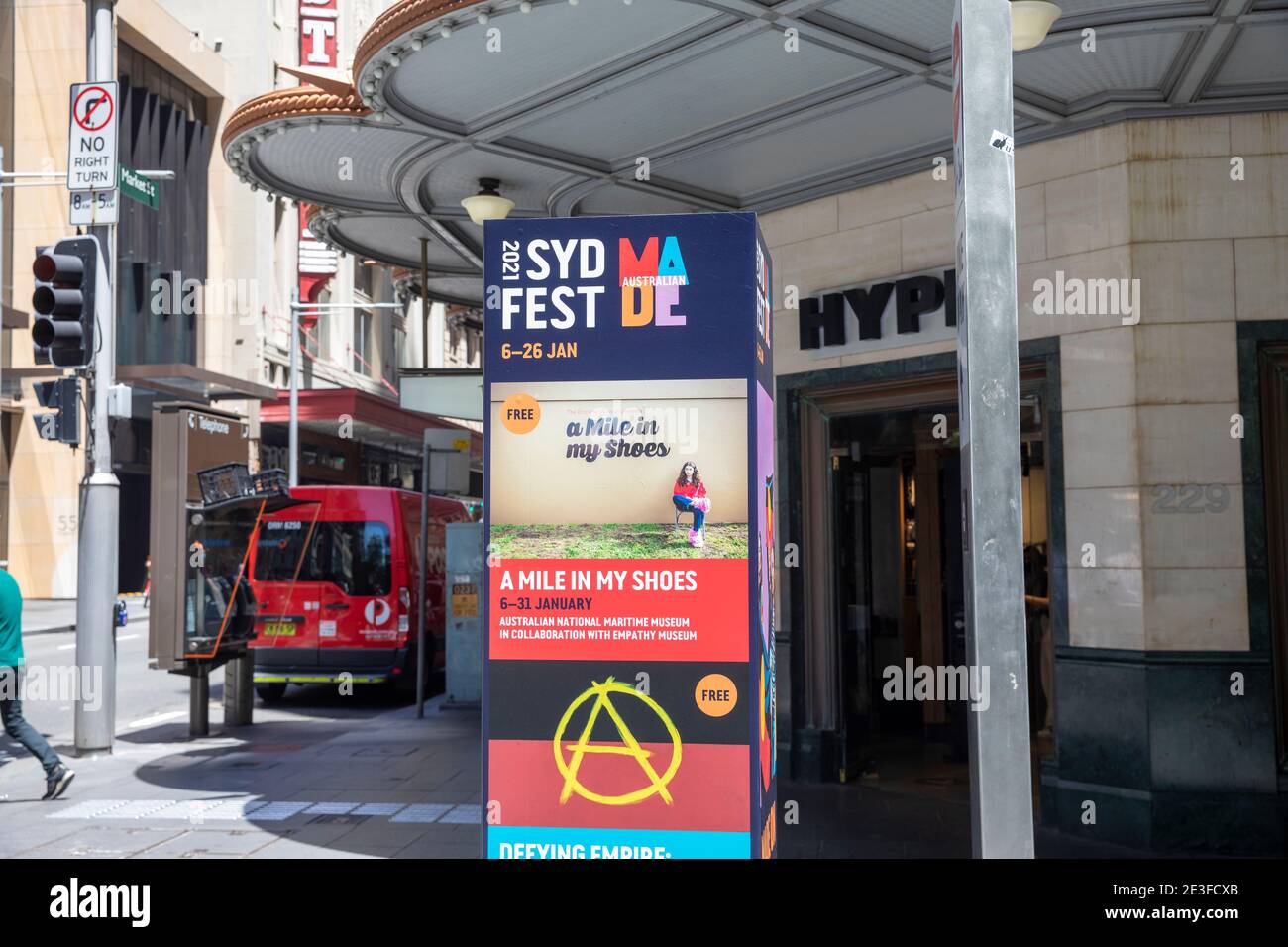 Cartelloni per promuovere il Sydney Festival 2021 un festival annuale di cultura, arte, teatro, musica e danza a Sydney, Australia Foto Stock