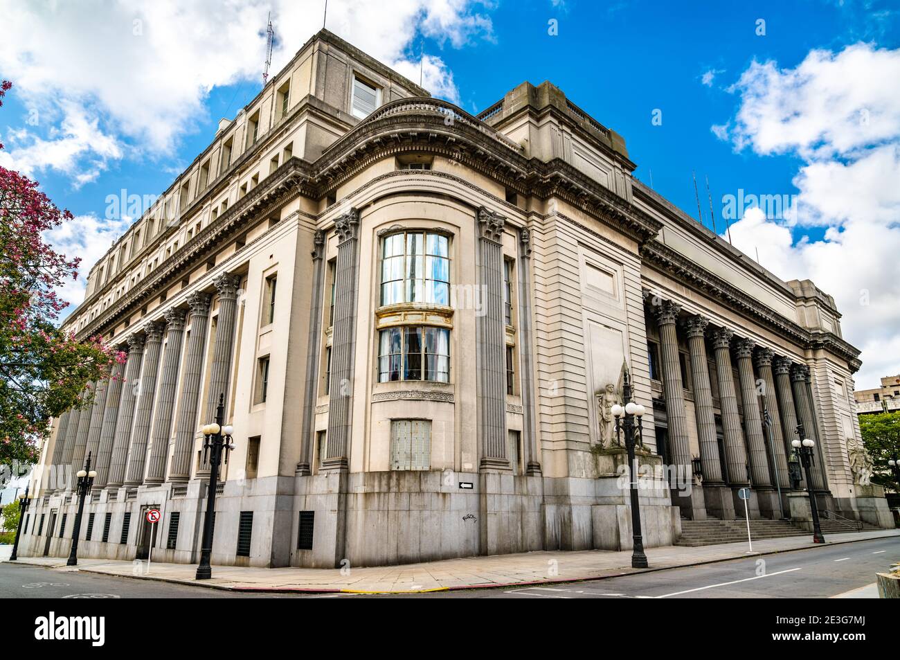 Il Palazzo della Banca Nazionale a Montevideo, Uruguay Foto Stock