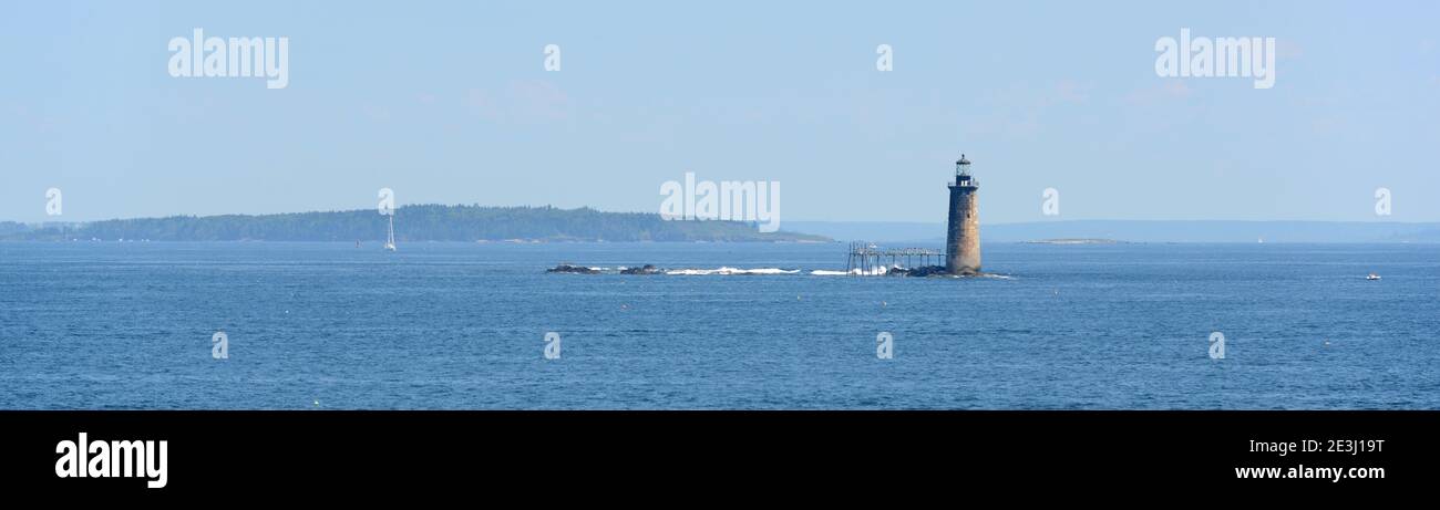 RAM Island Ledge è un faro della baia di casco, vicino a Portland, Maine, USA. Foto Stock