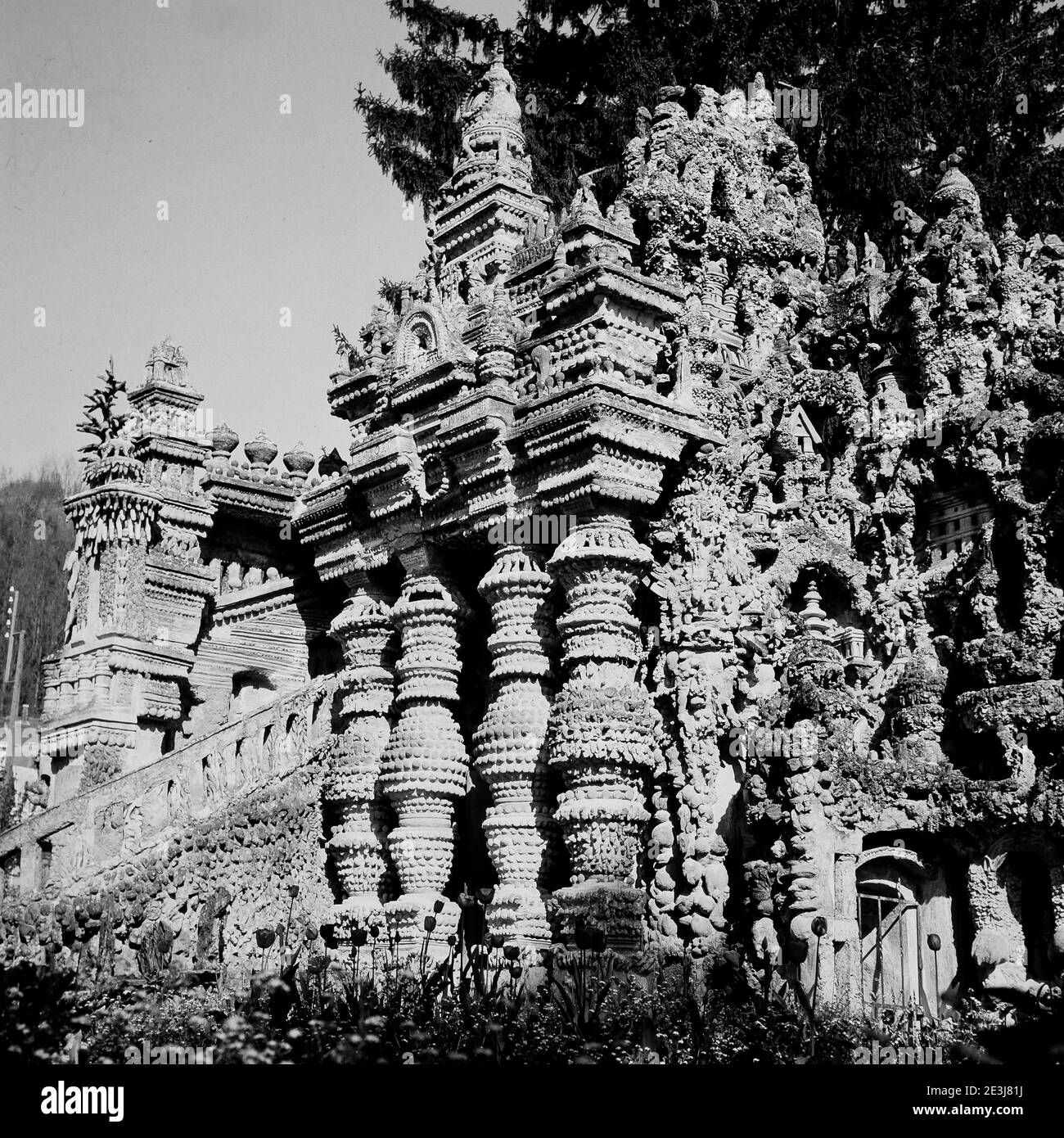 Palazzo ideale - le Palais Idéal, di Facteur Cheval, Auberives, Rodano, Francia, 1972 Foto Stock