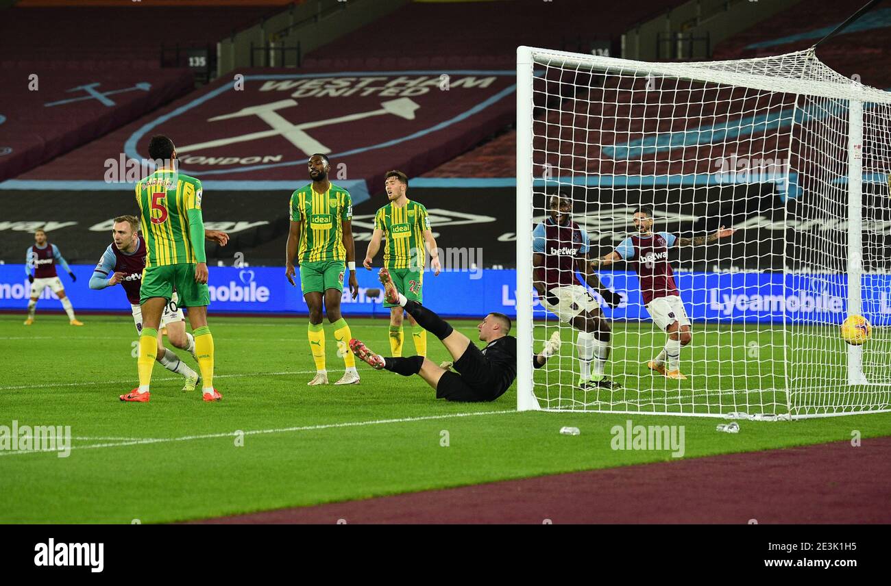 Durante la partita della Premier League al London Stadium. Data immagine: Martedì 19 gennaio 2021. Foto Stock