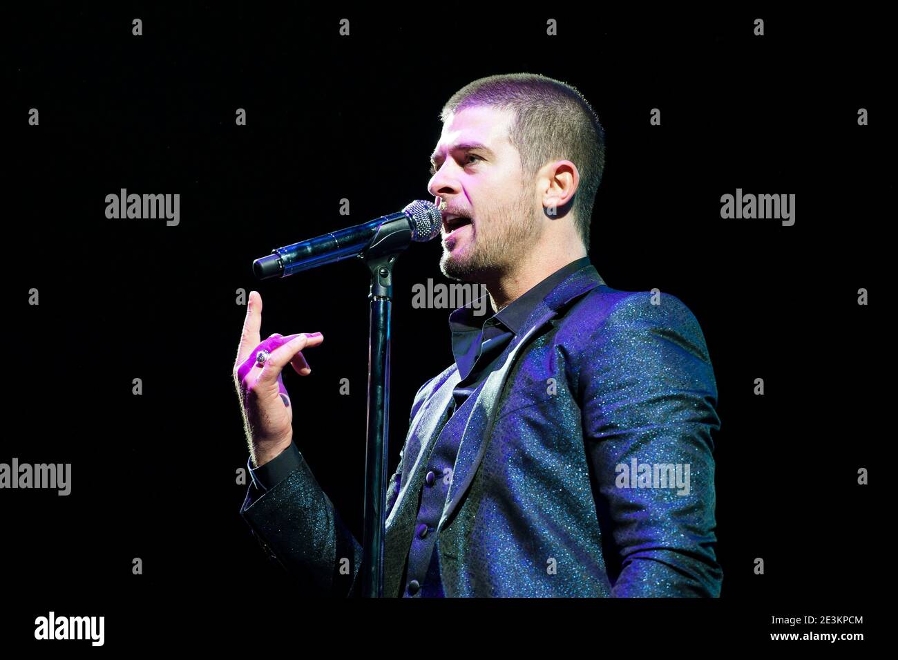 Robin Thicke si esibisce dal vivo sul palco il 3° giorno del Wireless Festival 2014, Finsbury Park - Londra Foto Stock