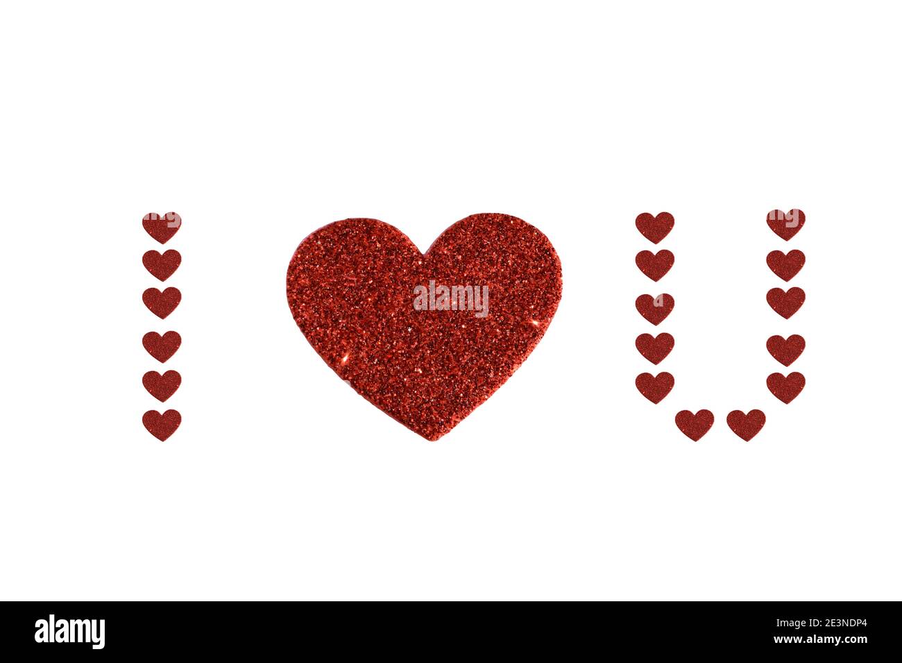 Ti amo in cuori di glitter rosso isolati su bianco sfondo Foto Stock