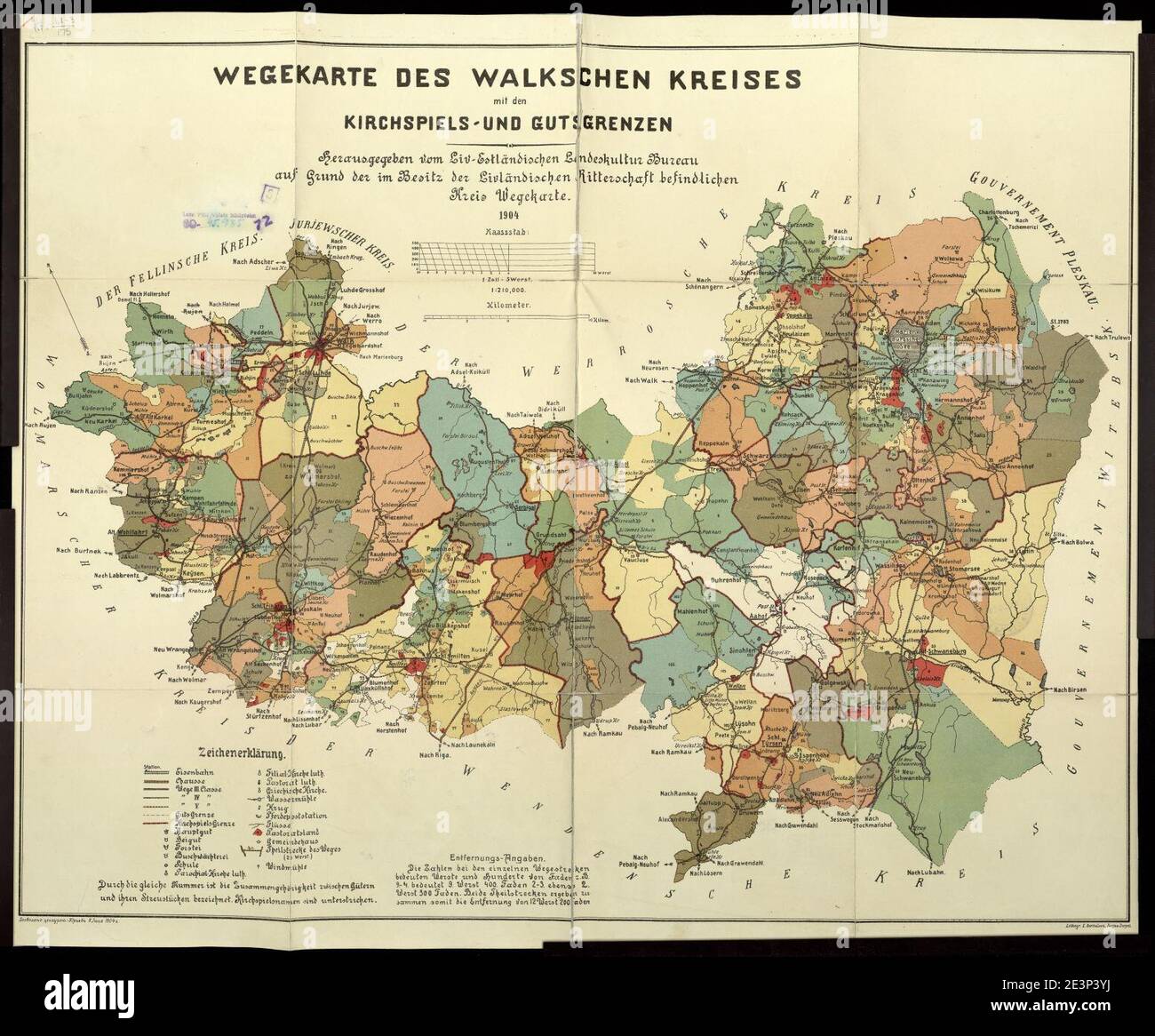 Mappa della Contea di Valka (confini colorati, parrocchiali e immobiliari) (1904). Foto Stock