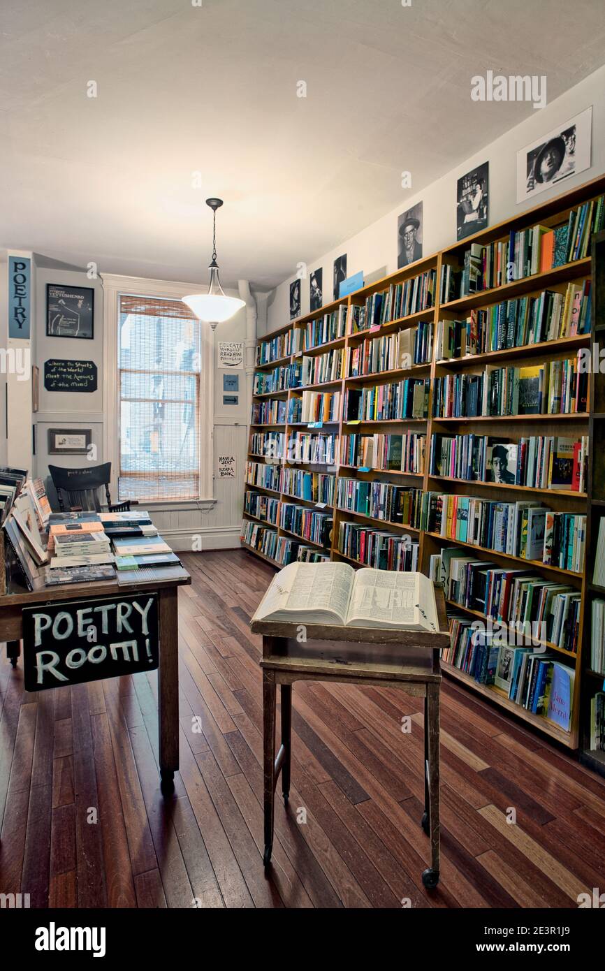 USA / California / San Francisco / librerie /la stanza della poesia presso la libreria indipendente City Lights a San Francisco Foto Stock
