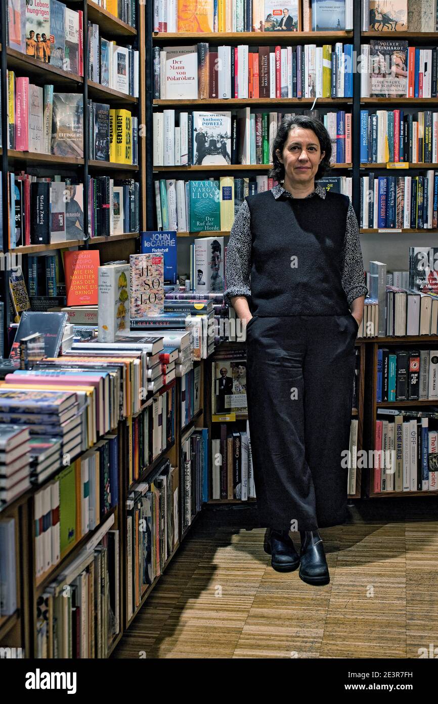 AUSTRIA / Vienna /librerie / Peter Hartlieb proprietario di Hartliebs Bücher libreria a Vienna. Foto Stock AUSTRIA / Vienna /librerie / Peter Hartlieb proprietario di Hartliebs Bücher libreria a Vienna. Foto Stock