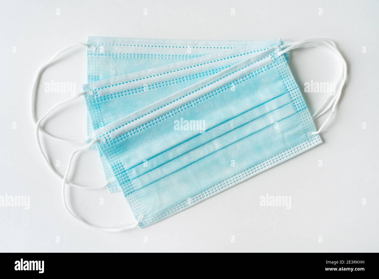 Maschera medica COVID. Maschera di sicurezza con protezione coronavirus, per il tuo design Foto Stock