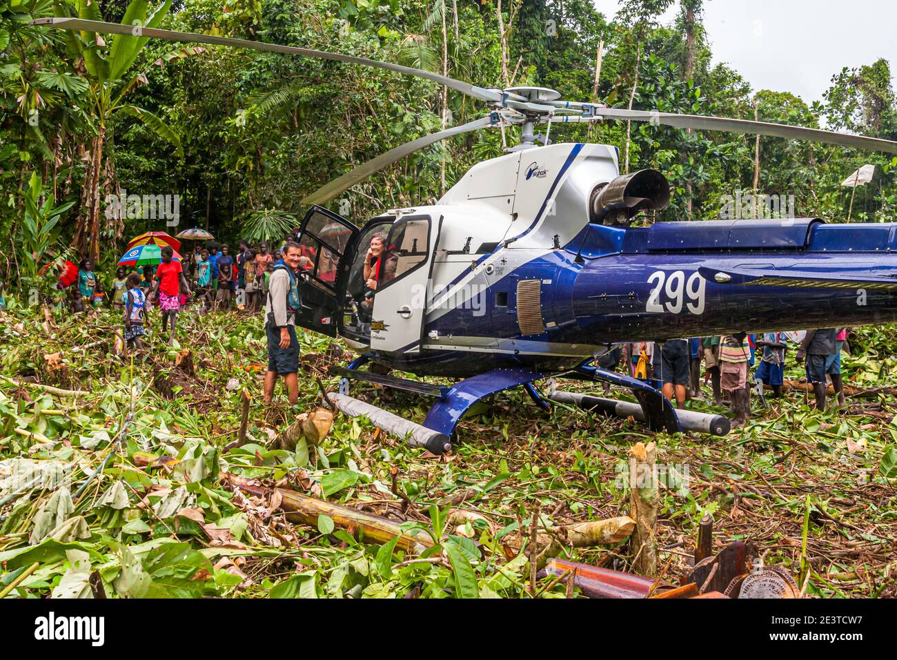 Elicottero nella giungla di Bougainville Foto Stock