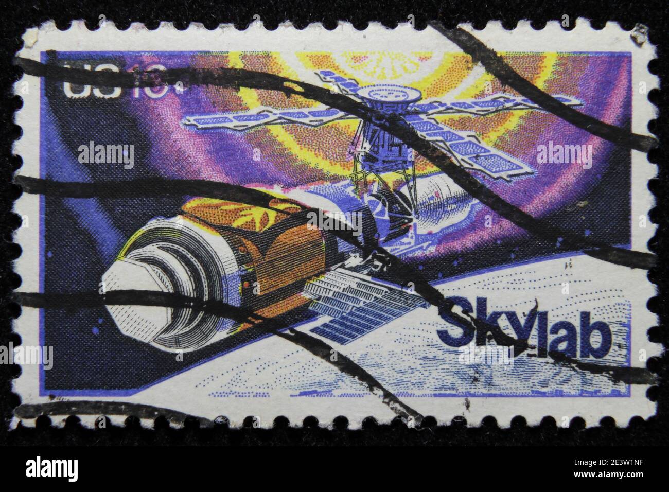 ISTANBUL, TURCHIA - 25 DICEMBRE 2020: Il francobollo USA mostra Skylab circa 1974 Foto Stock