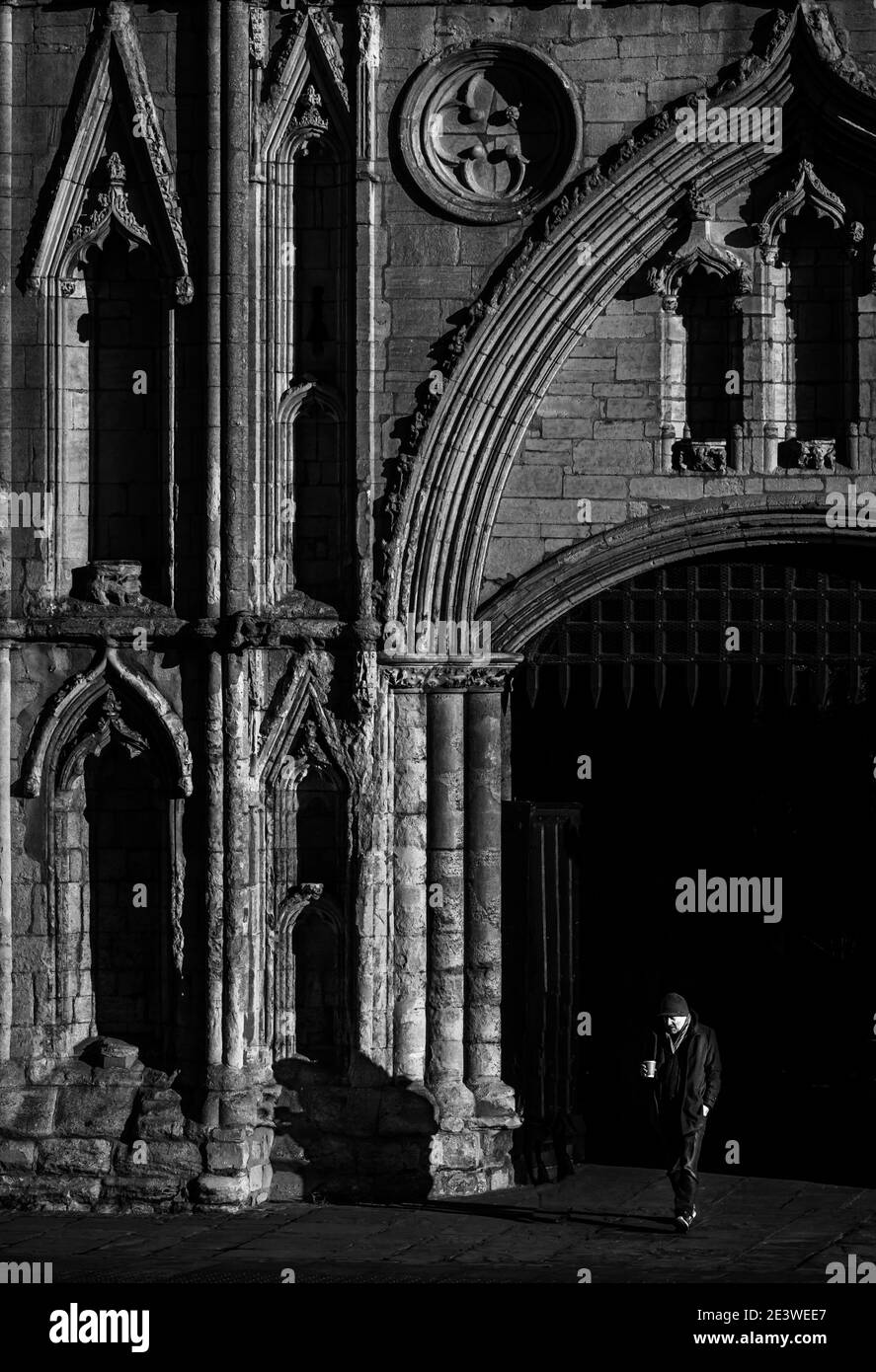 porta dell'abbazia Foto Stock