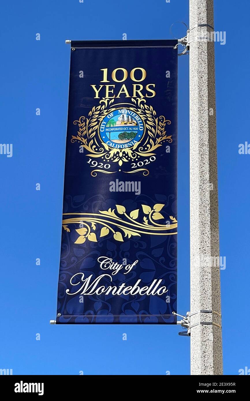 Città di Montebello centesimo anniversario banner su Beverly Blvd., mercoledì 20 gennaio 2021, a Montebello, California. Foto Stock