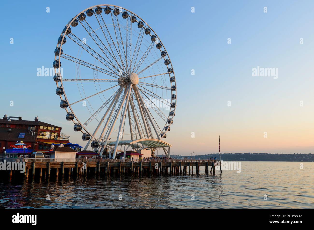La Great Wheel sul lungomare di Seattle Foto Stock