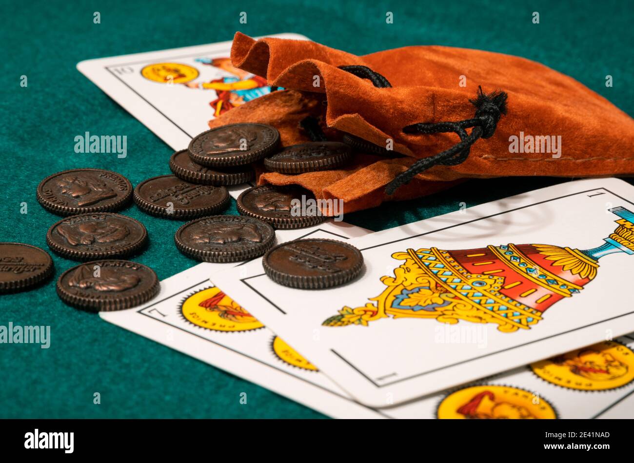 Mazzo di carte spagnolo per giocare a 'mus' Foto Stock