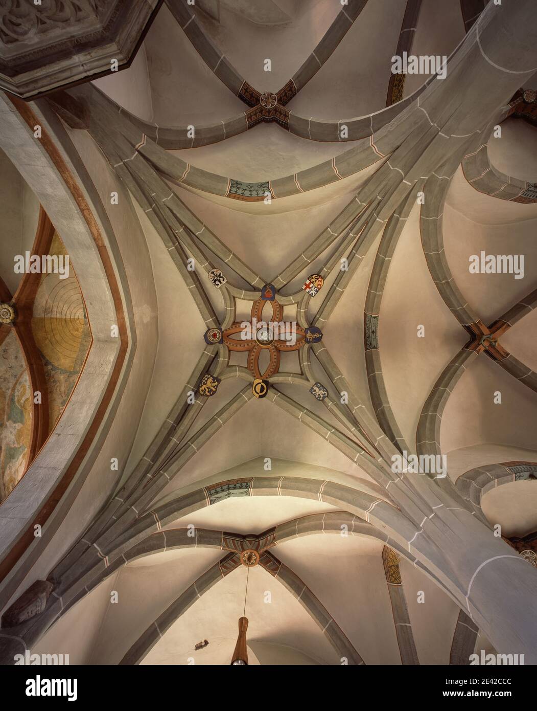 Evangelische Martinskirche, Gewˆlbe mit Wappensteinen Foto Stock