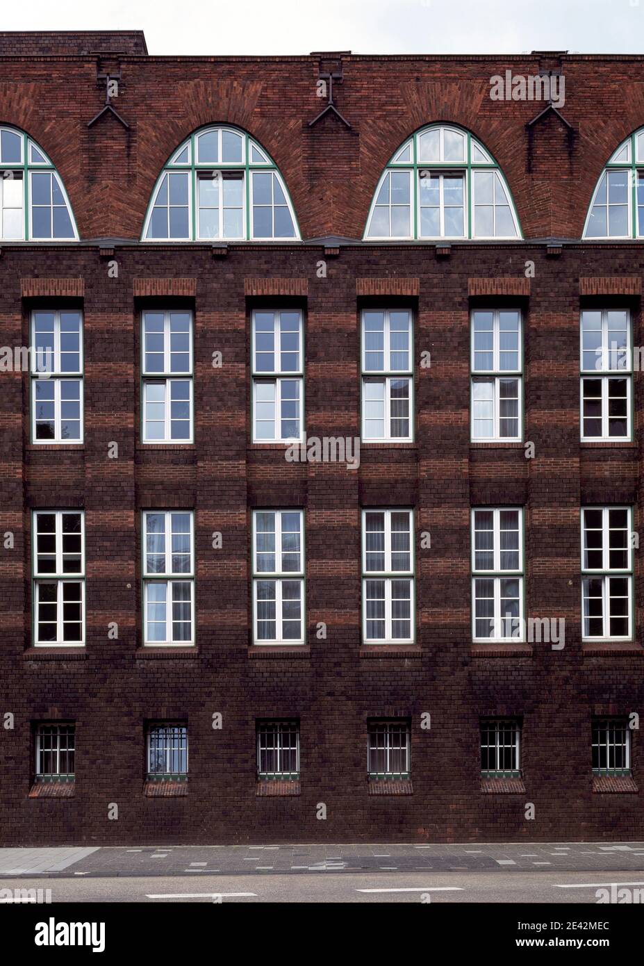 Verwaltungsgebäude von Peter Behrens, Fassade Foto Stock