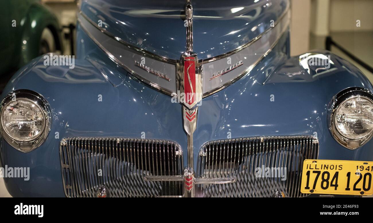 L'estremità anteriore di un autocarro leggero Champion Coupe Delivery 1941 presso lo Studebaker National Museum di South Bend, Indiana, USA. Foto Stock