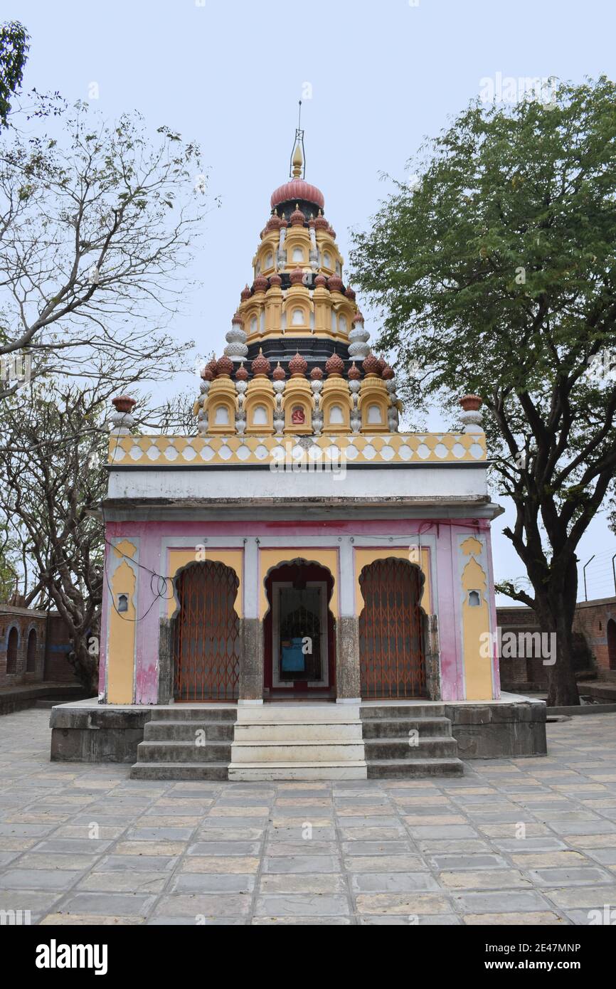 Kartik Swami Temple, Parvati Hill Temple. Collina Parvati. Questo palazzo fu costruito da Shrimant Peshwa nel 1795, Pune, Maharashtra. Foto Stock