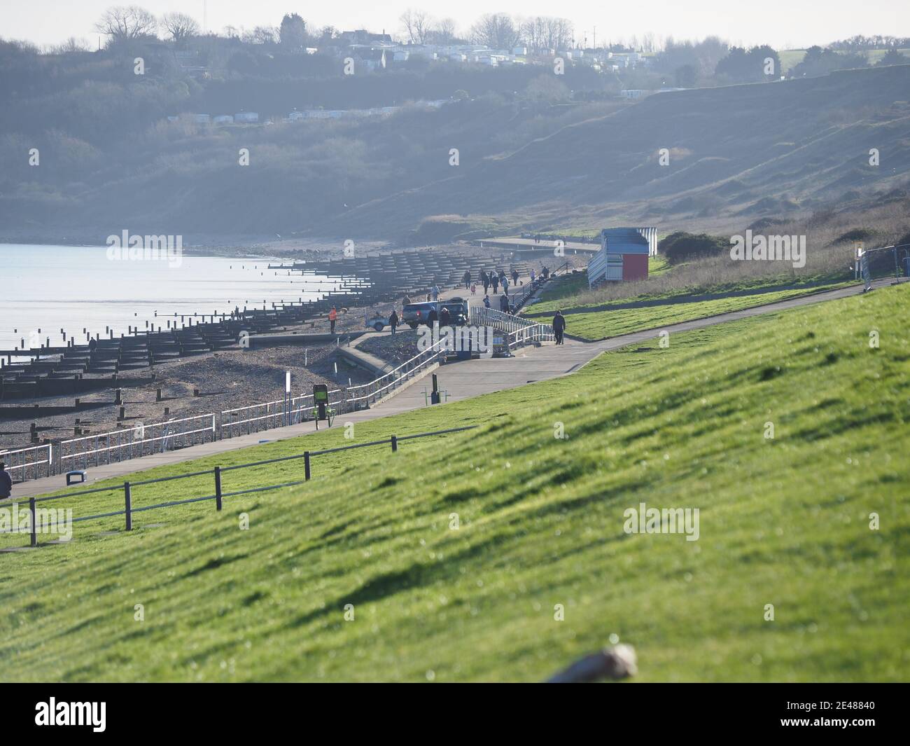 Minster on Sea, Kent, Regno Unito. 22 gennaio 2021. Regno Unito Meteo: Una mattina soleggiata a Minster on Sea, Kent. Credit: James Bell/Alamy Live News Foto Stock