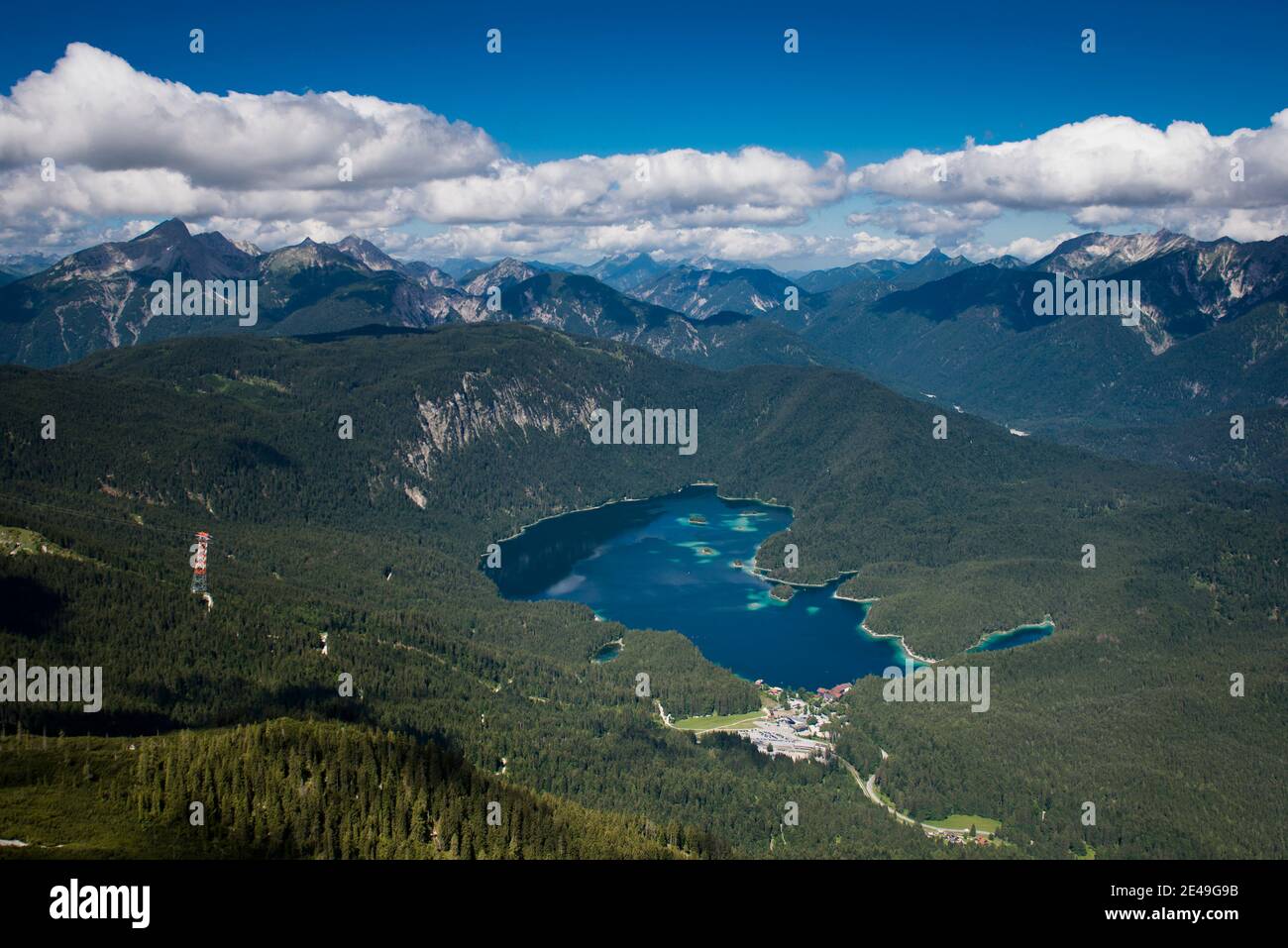 Eibsee, Zugspitzbahn, Grainau, Garmisch-Partenkirchen, veduta aerea, Werdenfelser Land, Oberland, Baviera, Germania Foto Stock