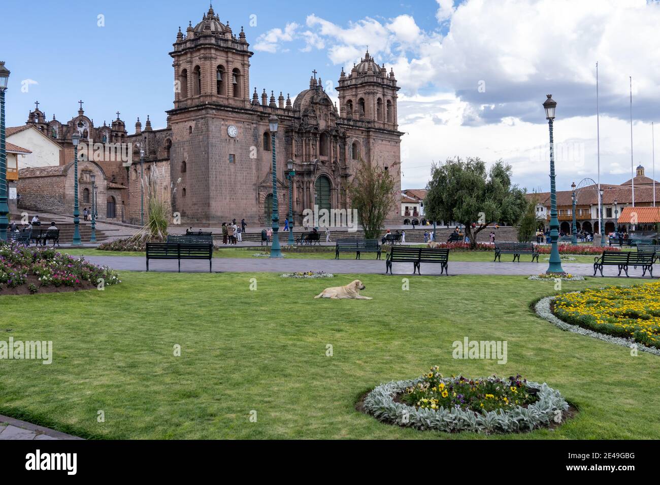 Cattedrale di Cusco nelle Ande peruviane (Basilica Cattedrale dell'Assunzione della Vergine) È la chiesa principale dell'arcidiocesi cattolica romana Foto Stock