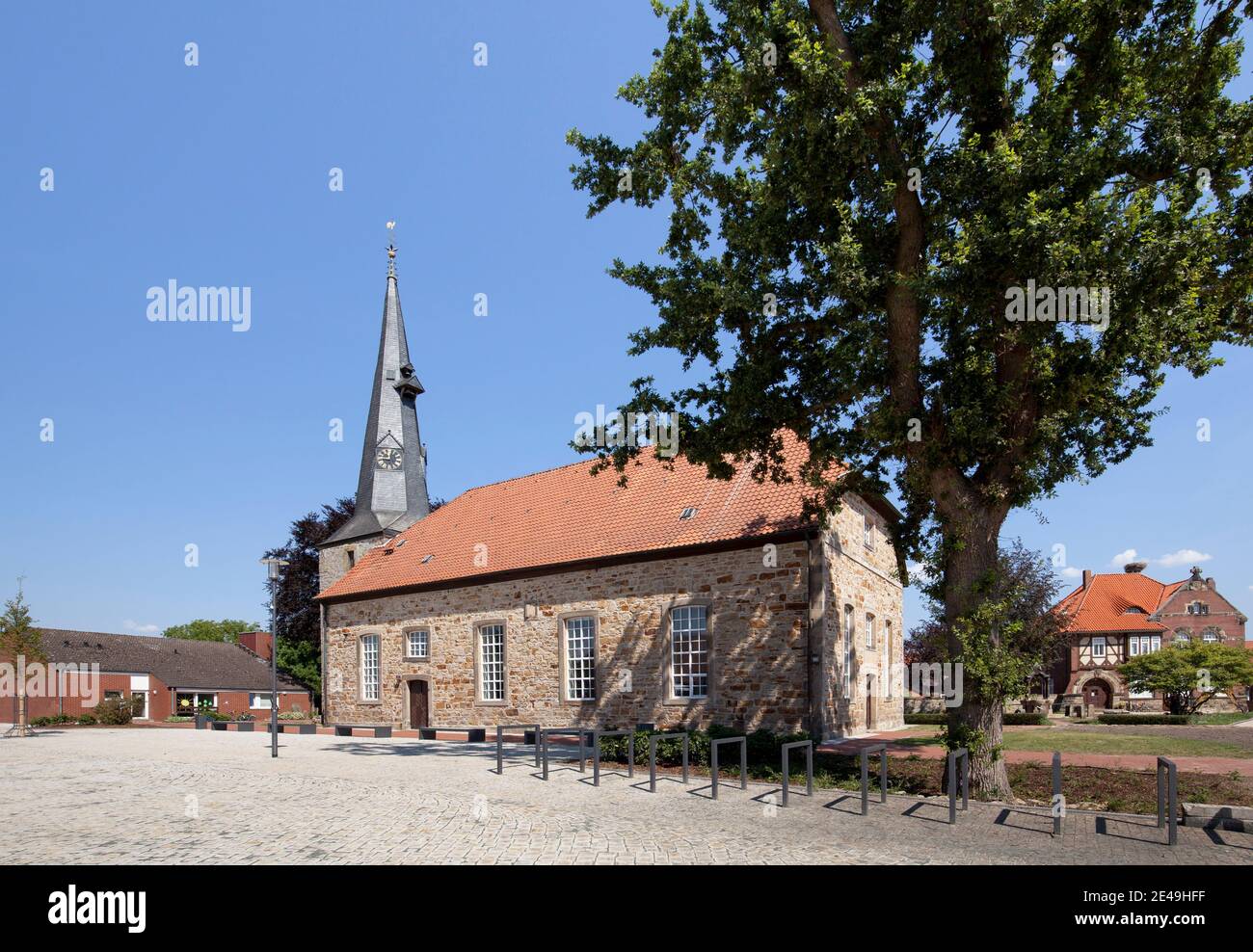 Villaggio chiesa, Rehburg, Steinhuder Meer, regione di Hannover Foto Stock