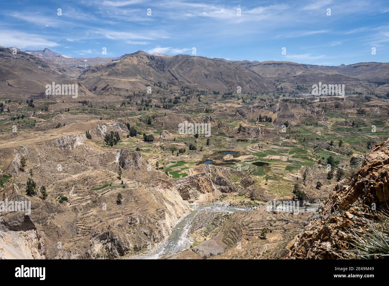 Fiume Colca nelle Ande peruviane Foto Stock