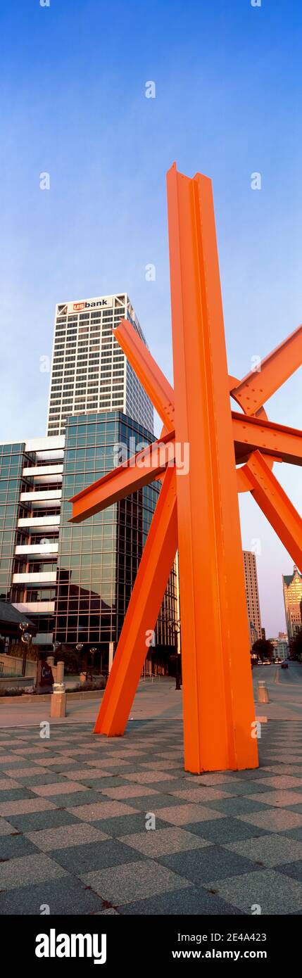 Scultura in un parco, o'Donnell Park, Milwaukee, Wisconsin, USA Foto Stock