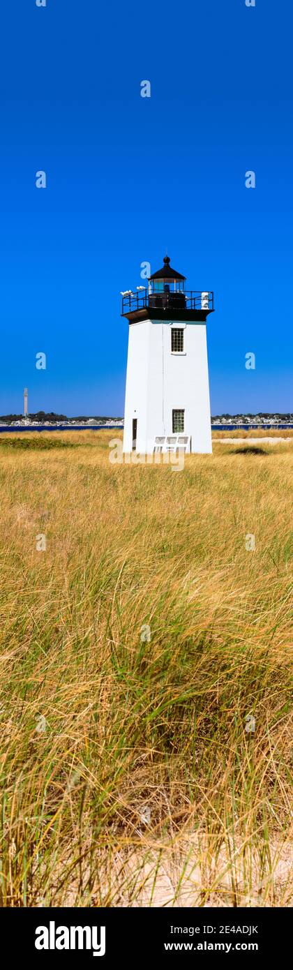 Faro sulla spiaggia, Long Point Light, Long Point, Provincetown, Cape Cod, Barnstable County, Massachusetts, Stati Uniti Foto Stock