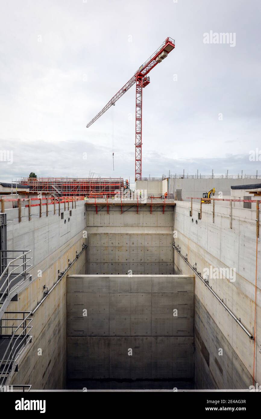 Oberhausen, area della Ruhr, Renania Settentrionale-Vestfalia, Germania - Emscher conversione, nuova costruzione della fogna DI EMSCHER, qui cantiere del nuovo progetto di costruzione della stazione di pompaggio di Oberhausen. Foto Stock