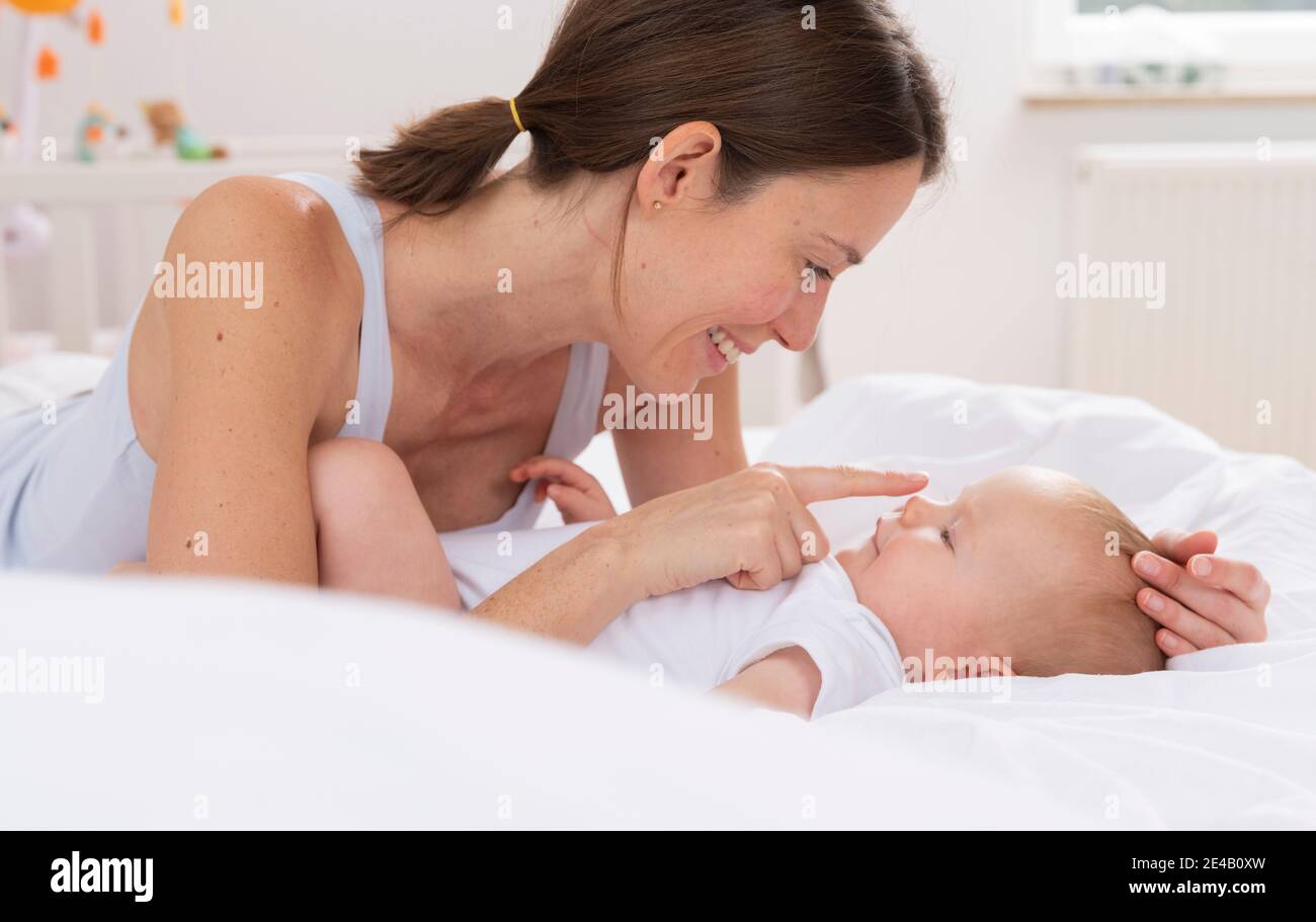 Madre e bambino Foto Stock