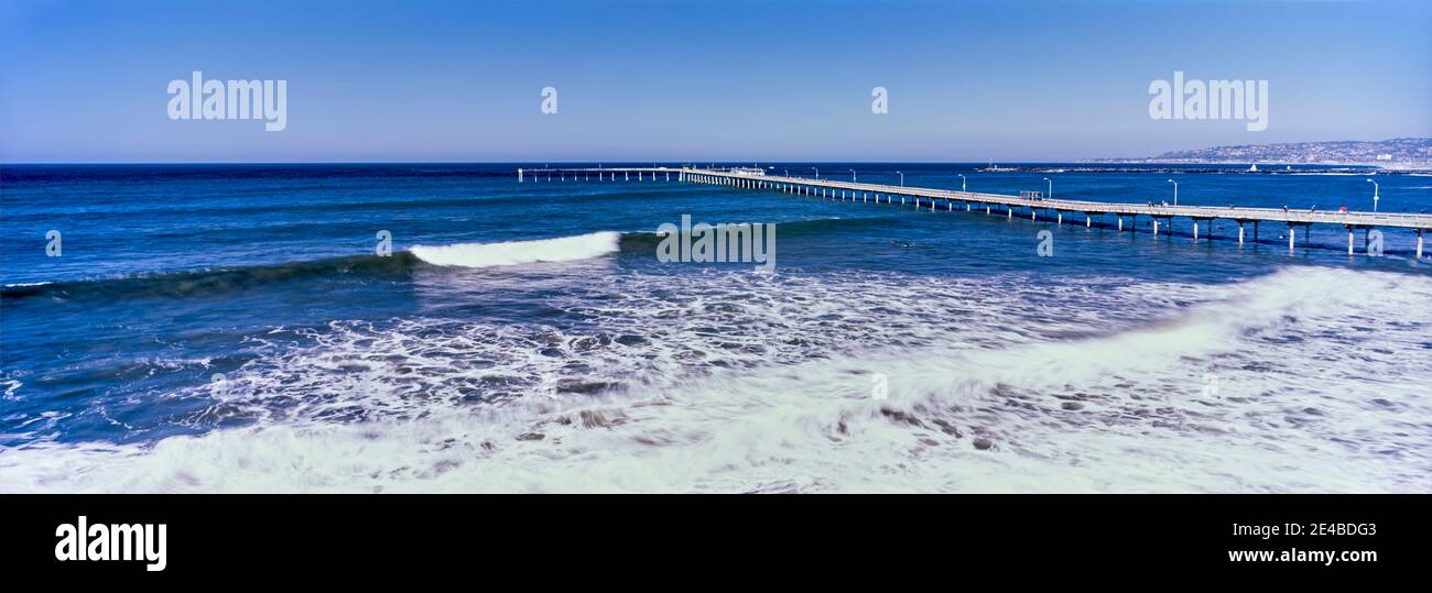 Vista dell'Ocean Beach Pier, San Diego, California, Stati Uniti Foto Stock