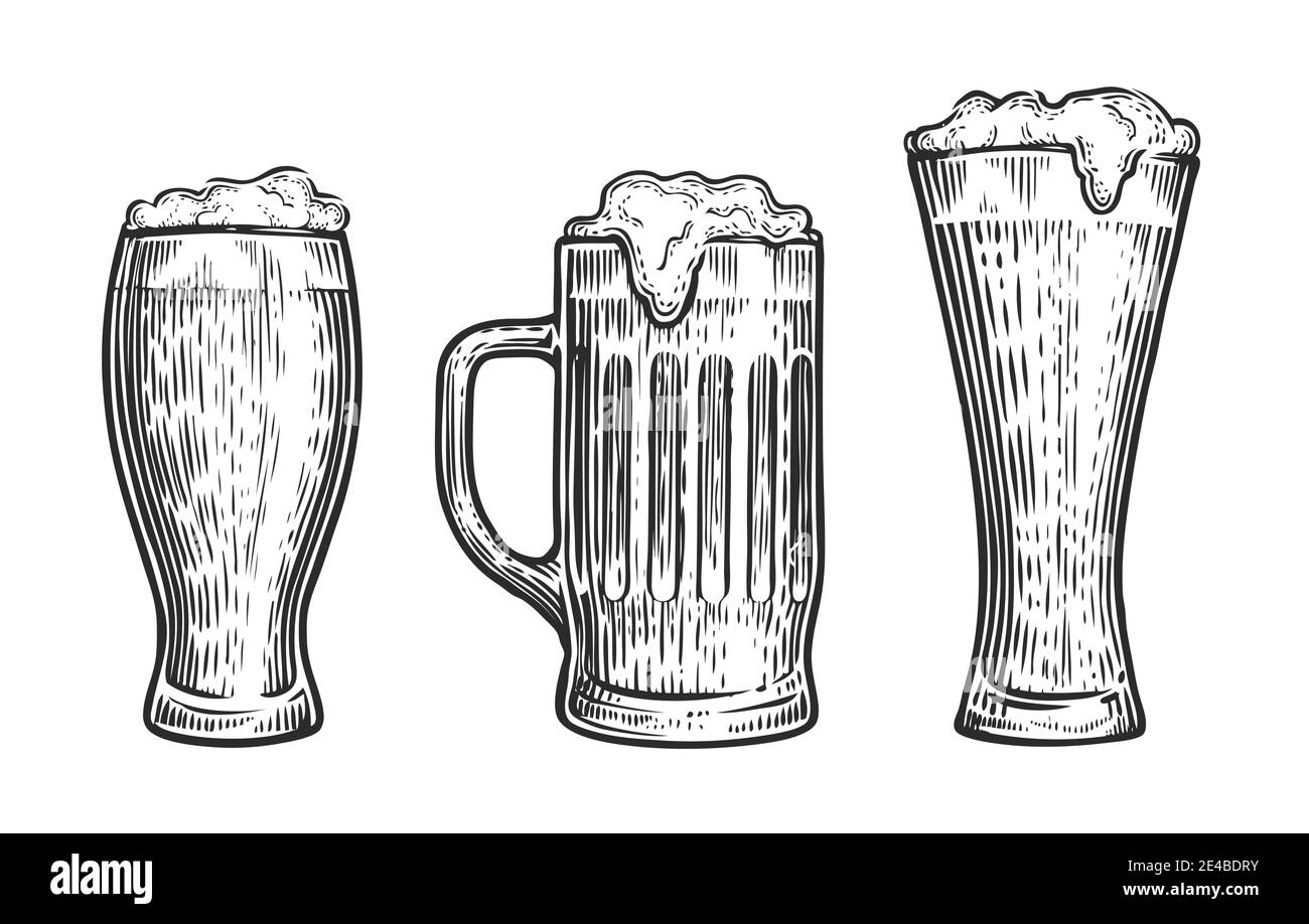 Set vettoriale di bicchieri da birra e tazze. Vettore vintage di schizzo isolato su bianco Illustrazione Vettoriale