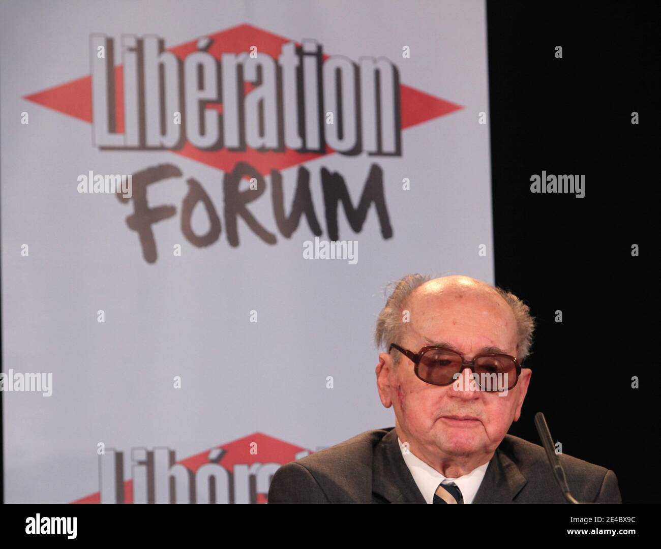 Generale Wojciech Jaruzelski durante il 5° Forum di Liberazione a Lione, Francia, il 18 settembre 2009. Foto di Vincent Dargent/ABACAPRESS.COM Foto Stock