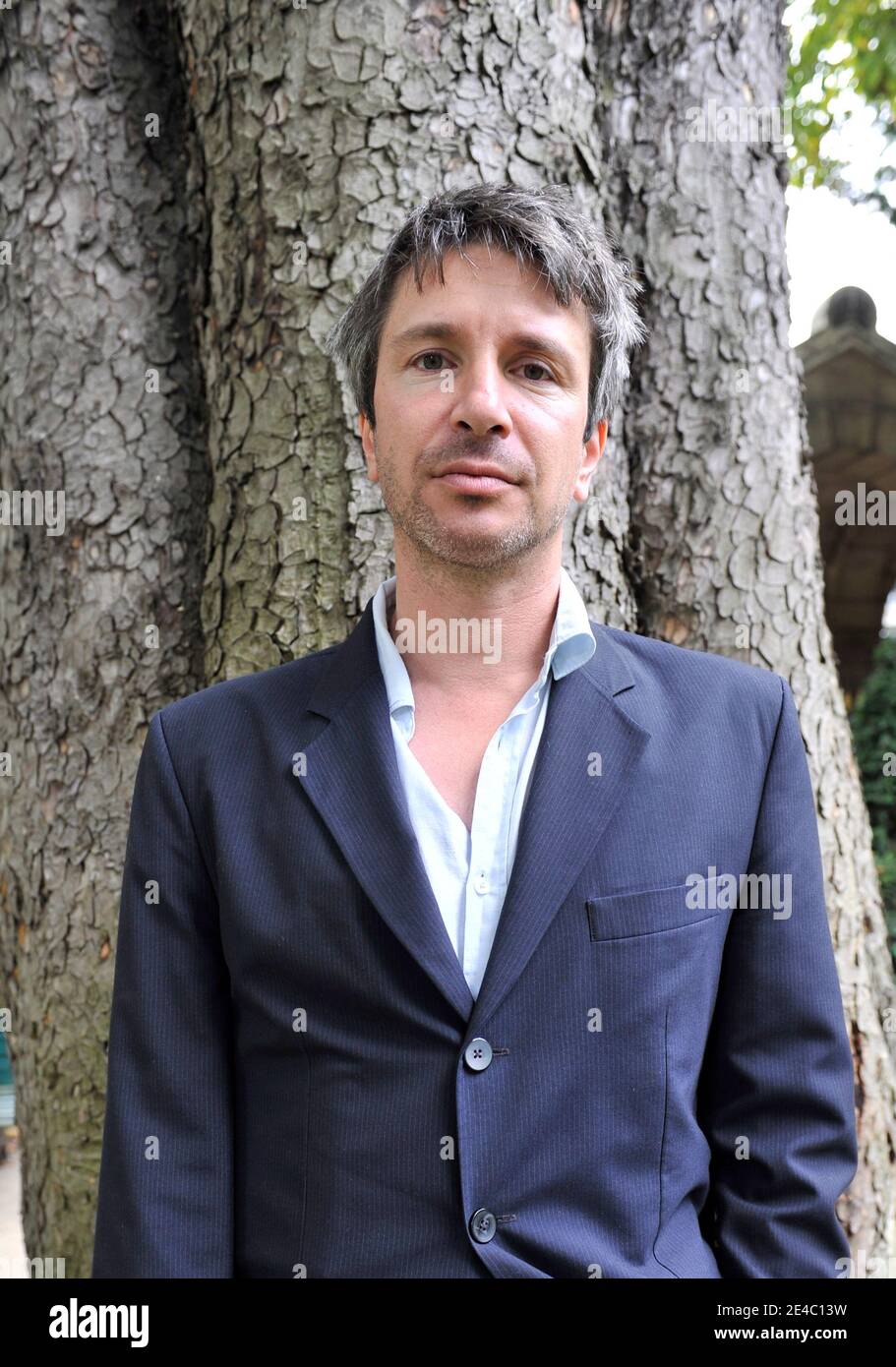 Lo scrittore francese Eric Vuillard pone a Parigi, in Francia, il 19 settembre 2009. Foto di Tiger/ABACAPRESS.COM Foto Stock