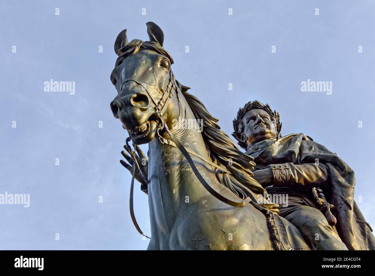 Germania, Turingia, Weimar, monumento, cavallo, pilota, luce notturna Foto Stock