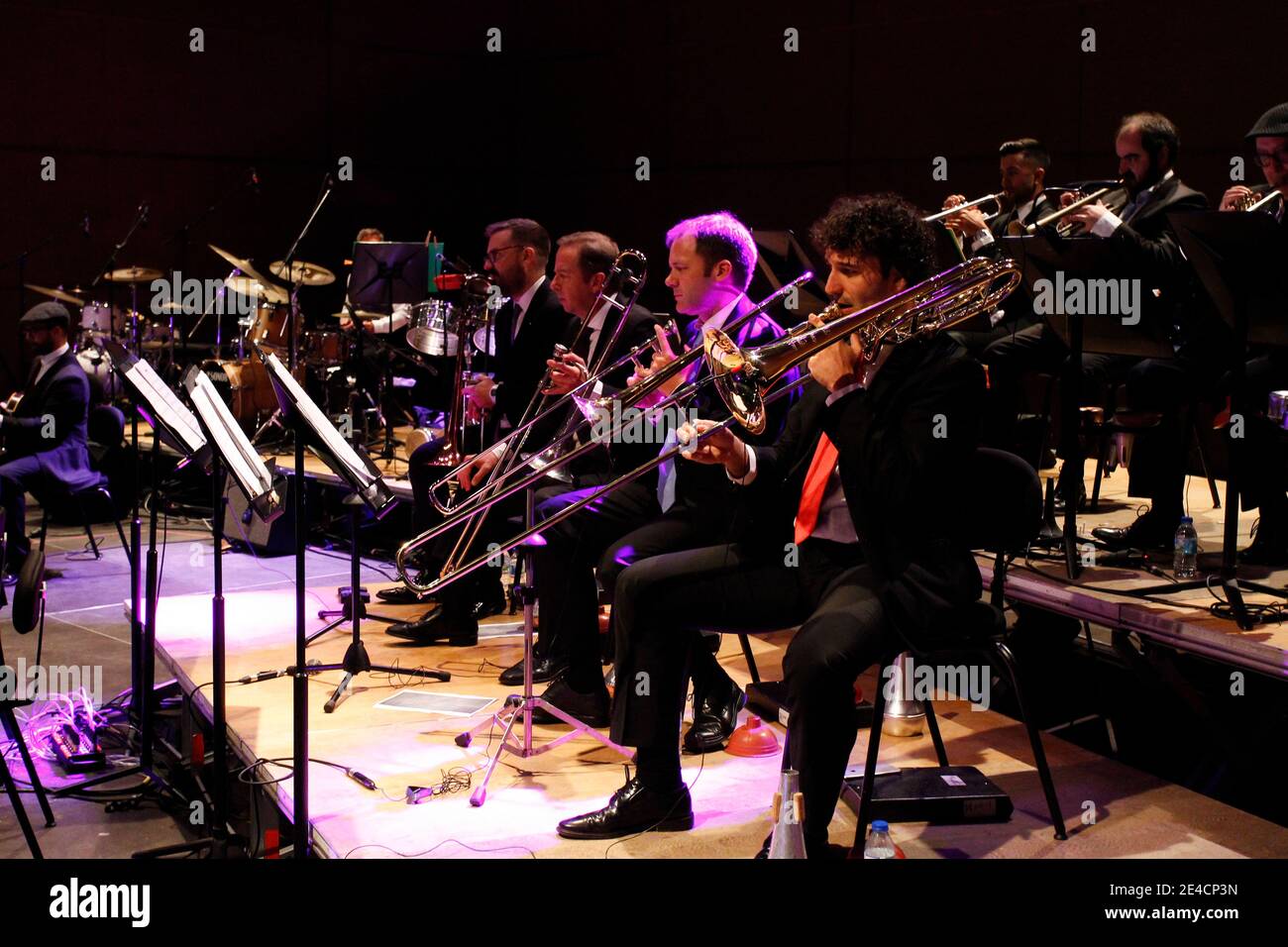 Coruna-Spagna. I trombettisti suonano durante un concerto jazz il 18 agosto 2019 Foto Stock