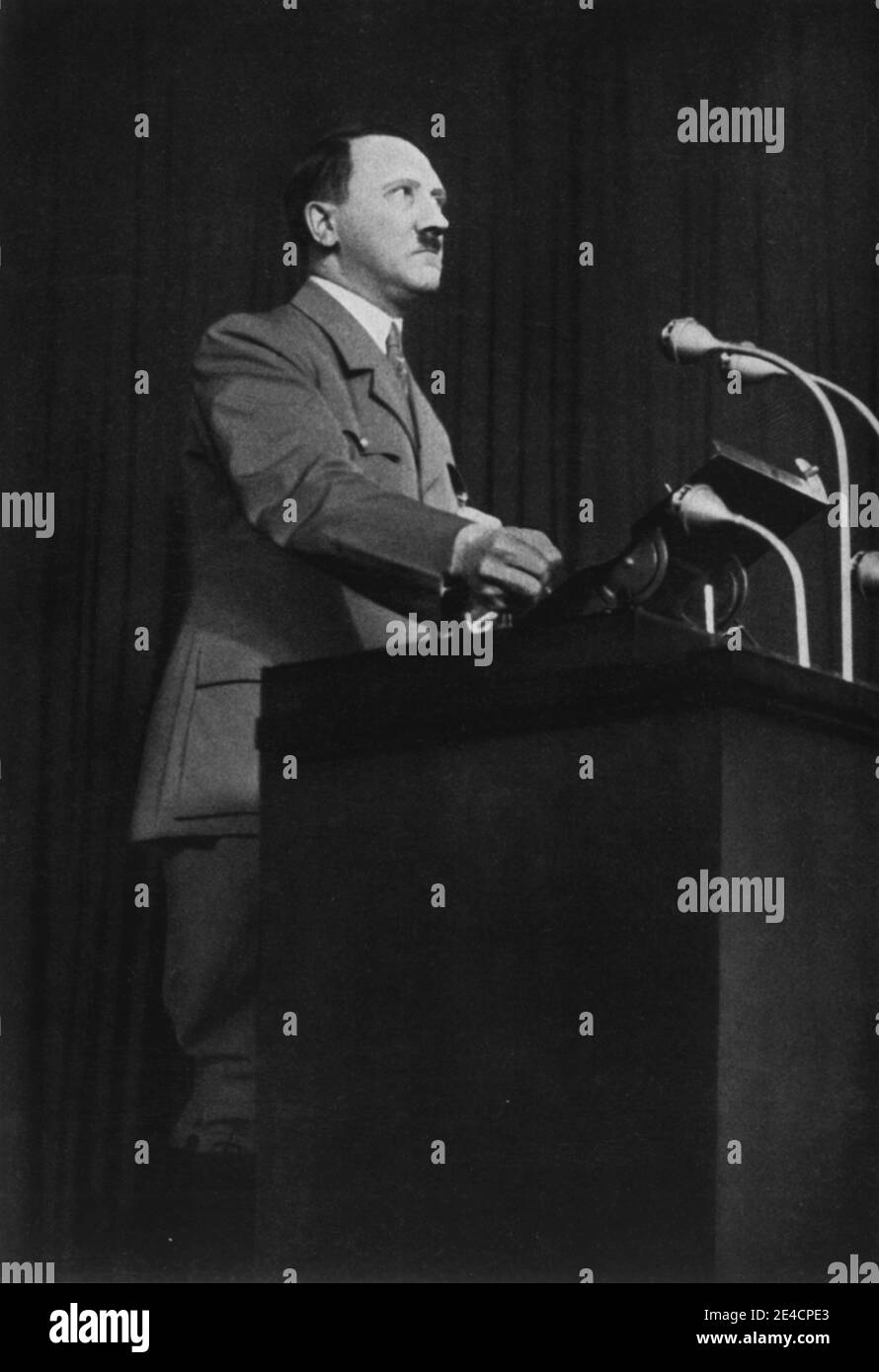 Marzo 1936 Hitler parla durante la campagna elettorale Foto Stock